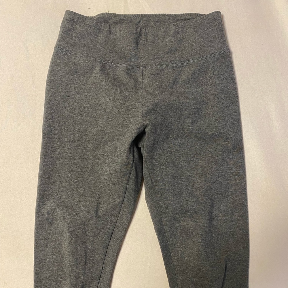 Grey leggings